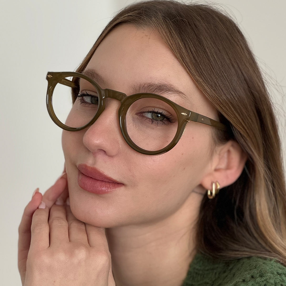 HOLBOX - Milky Brown Lens Smoke Gradient