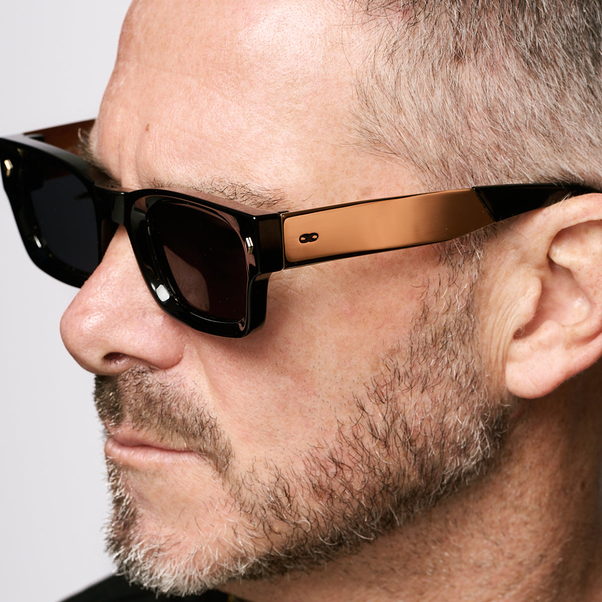 Admiration - BS Metal - Gray Lens