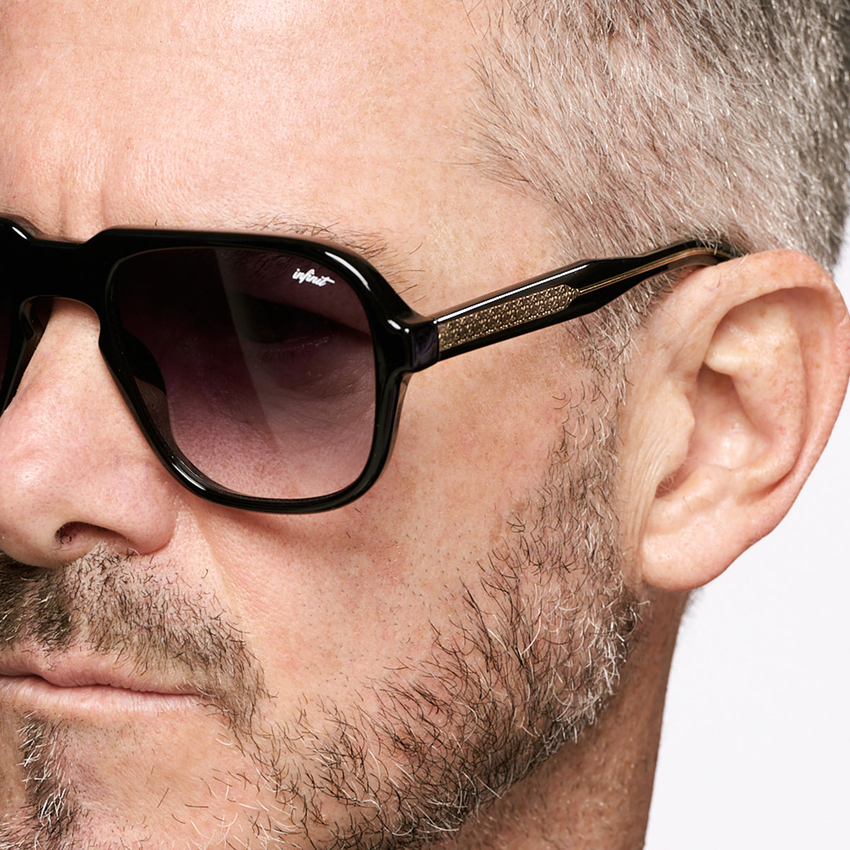 Burdeos - BS - Gray Gradient Lens