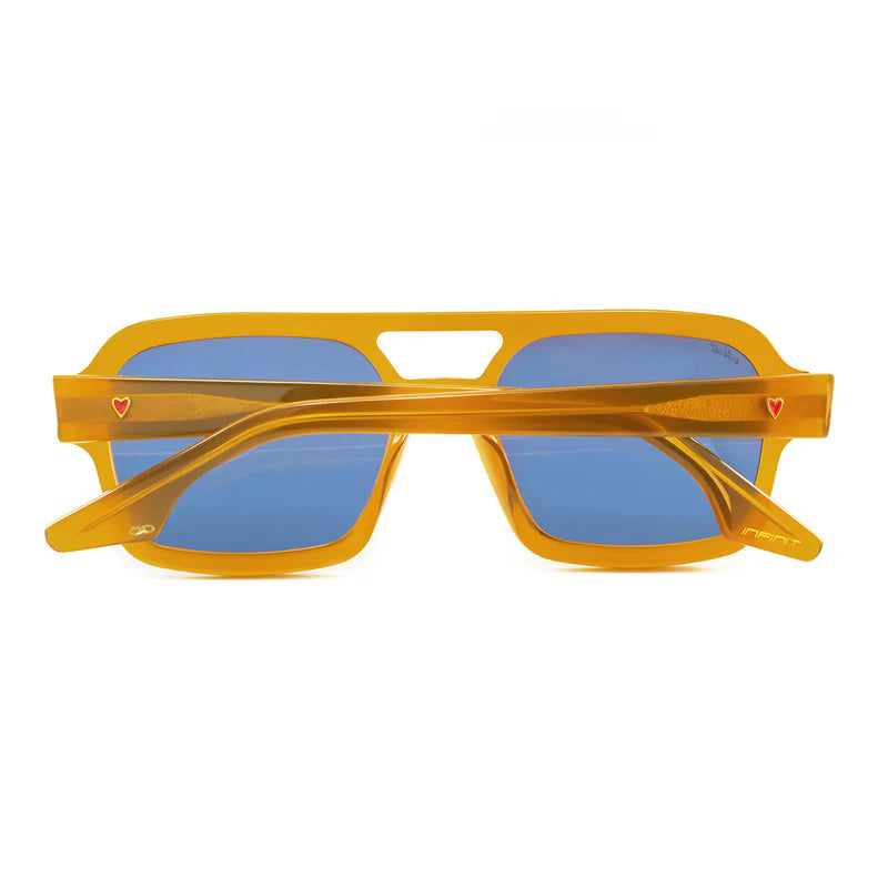 Hearts - Milky Brown - Blue Lens