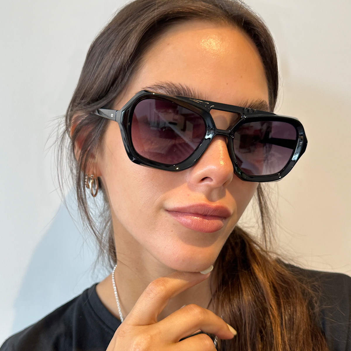 Tiger - Black Shiny - Grey Gradient Lens