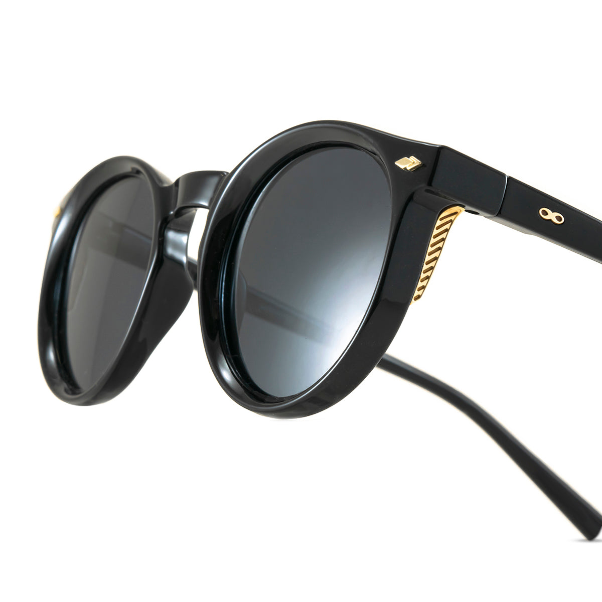 Holbox - Black Shiny - Grey Polarized Lens