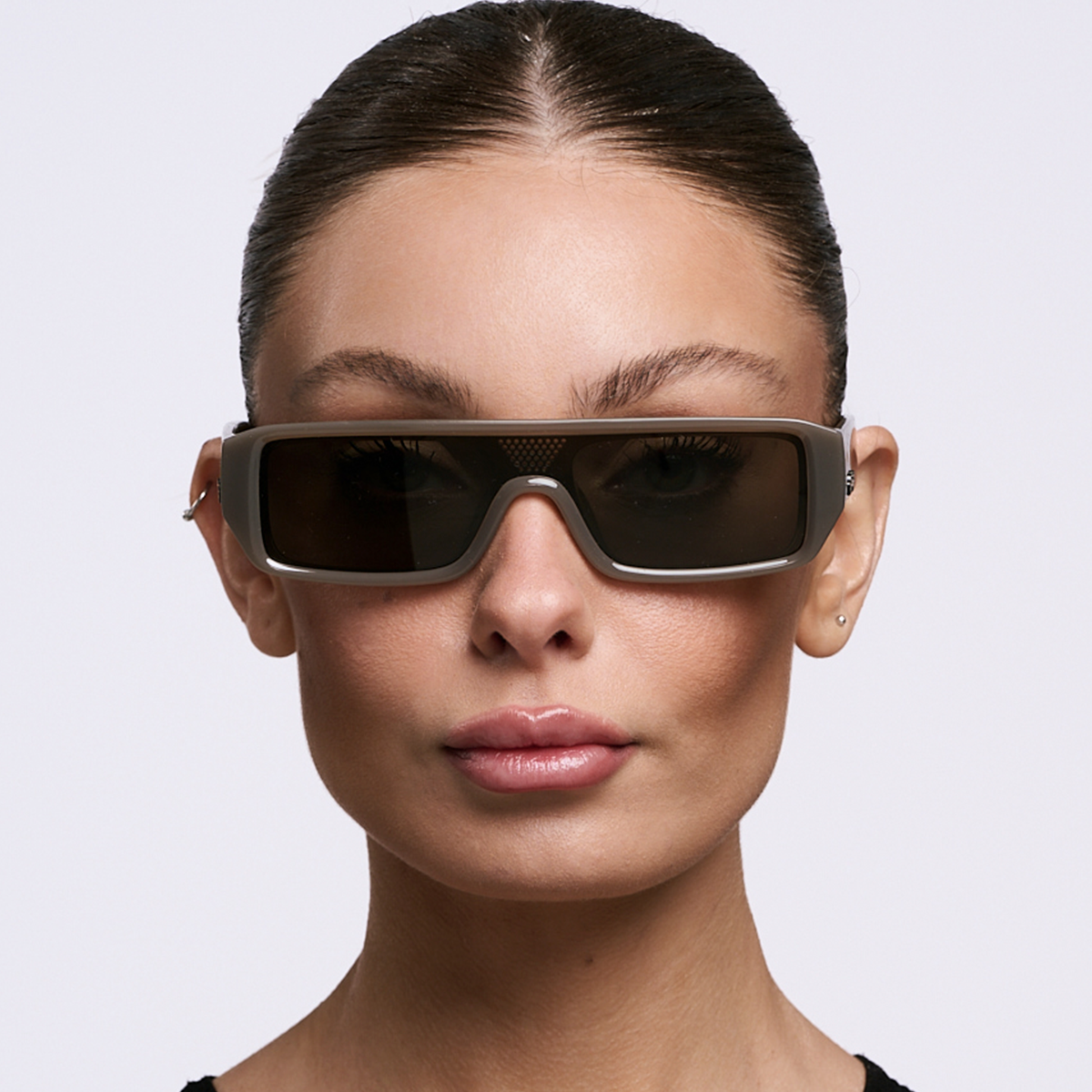 Beijing - Milky Brown - Green Lens