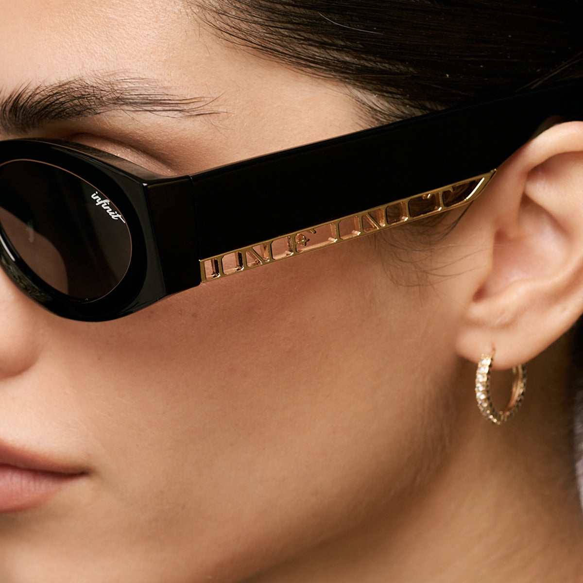 Florida - Glossy Black - Gray Lens