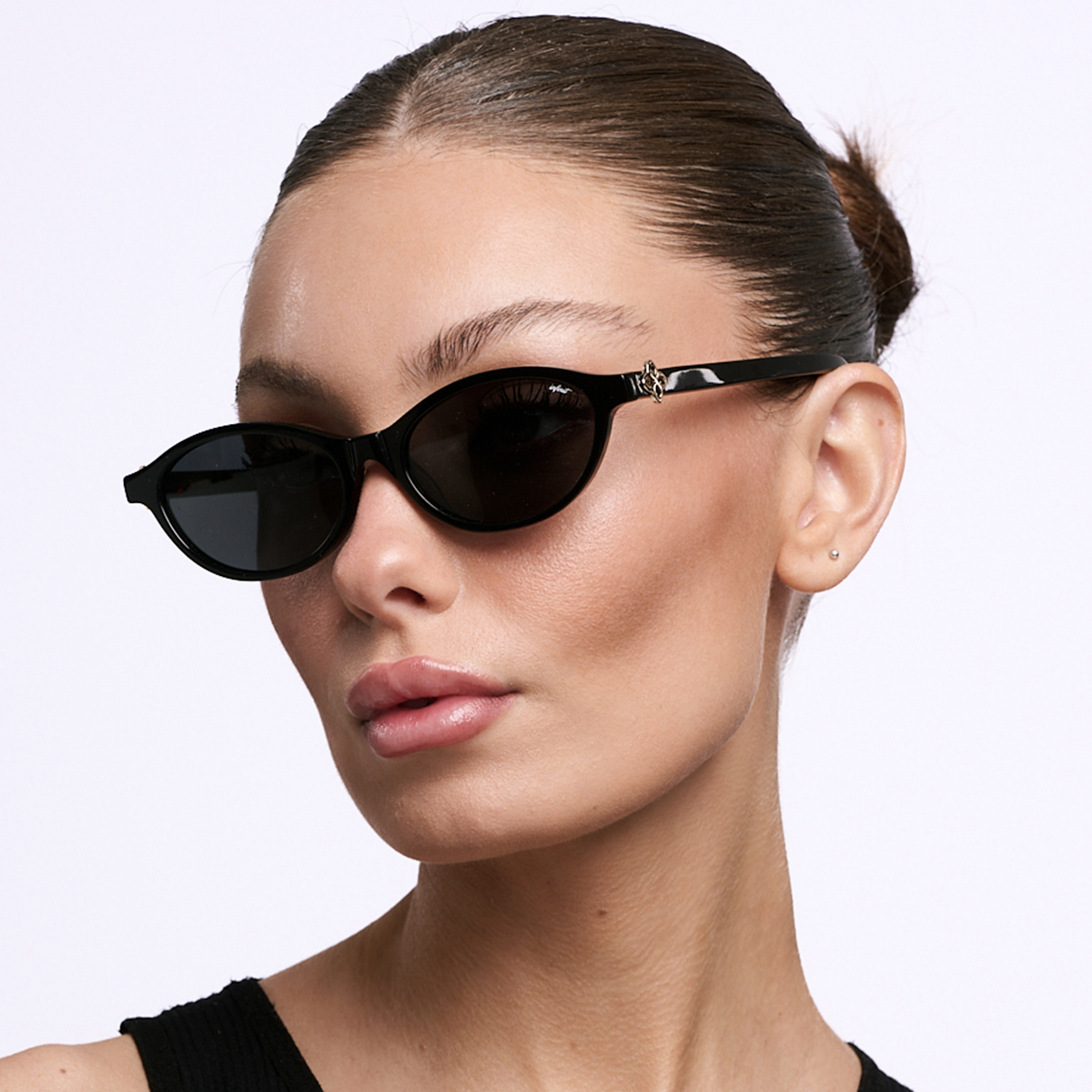 Naomi - Glossy Black - Gray Gradient Lens